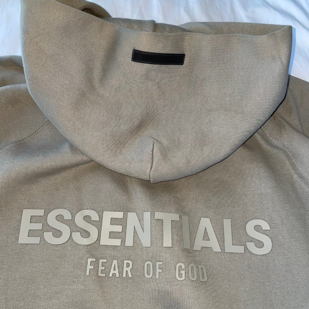 NEW Fear Of God Essentials Hoodie w/ tags